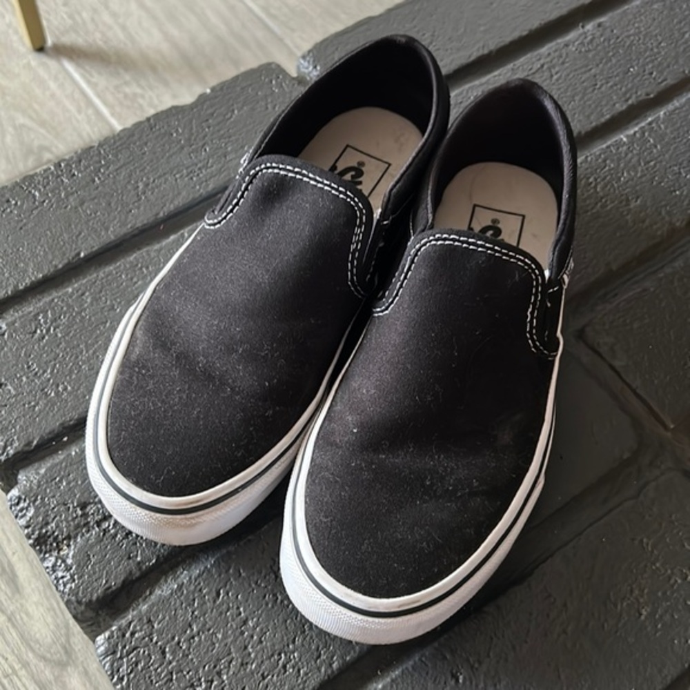 Black Vans